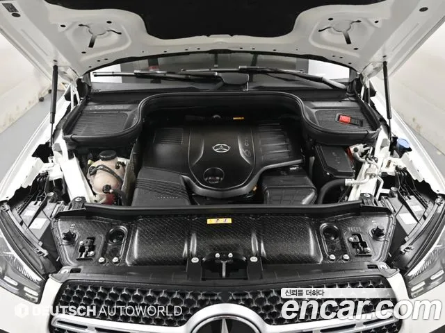 Mercedes-Benz GLE 2024 thumb 6