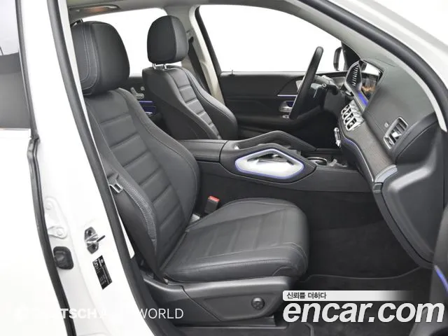 Mercedes-Benz GLE 2024 thumb 10