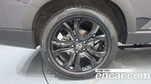 KG_Mobility_Ssangyong Rexton 2022 thumb 5