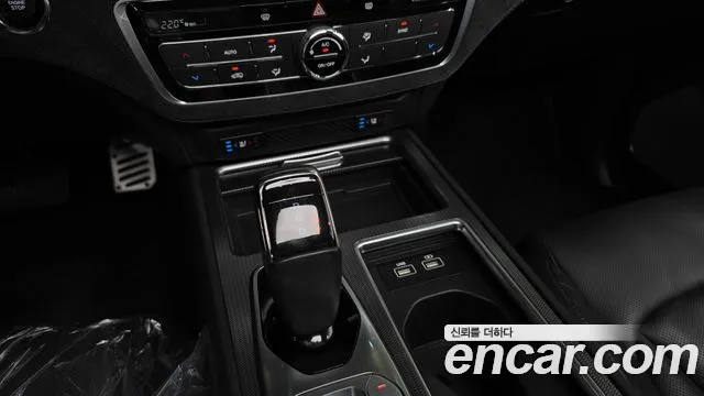 KG_Mobility_Ssangyong Rexton 2022 thumb 9