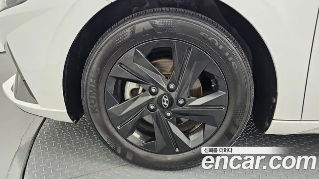 Hyundai Avante 2022 thumb 5