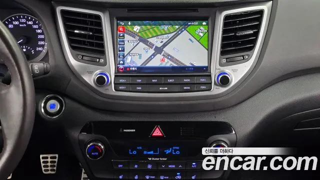 Hyundai Tucson 2015 thumb 12