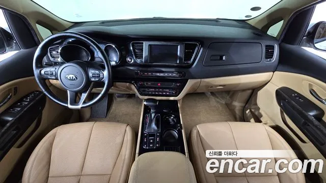 Kia Carnival 2019 thumb 7