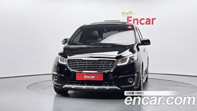 Kia Carnival 2015 thumb 3
