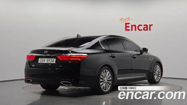 Kia K9 2015 thumb 2