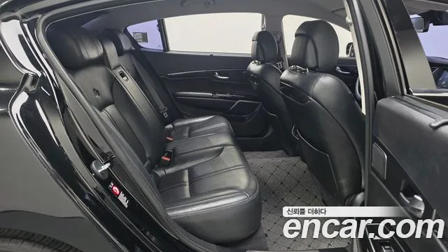 Kia K9 2015 thumb 11