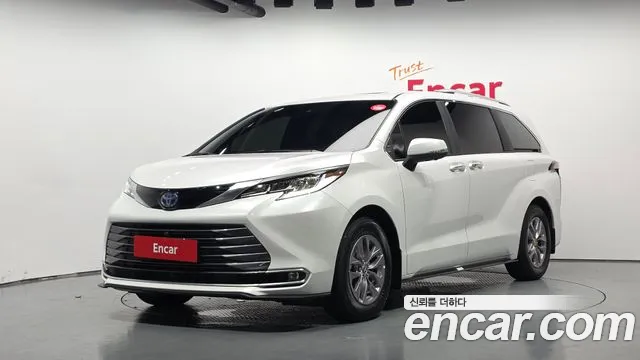 Toyota Sienna 2025 thumb 12