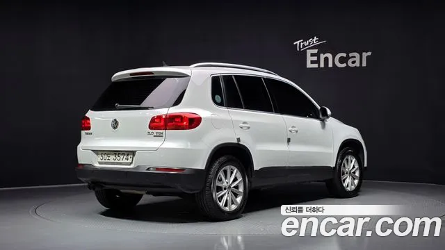 Volkswagen Tiguan 2015 thumb 2