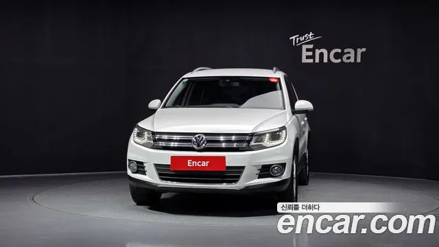 Volkswagen Tiguan 2015 thumb 3