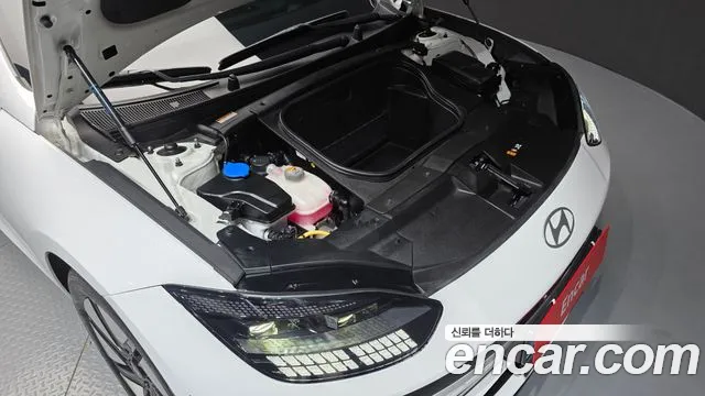 Hyundai IONIQ 6 2024 thumb 6