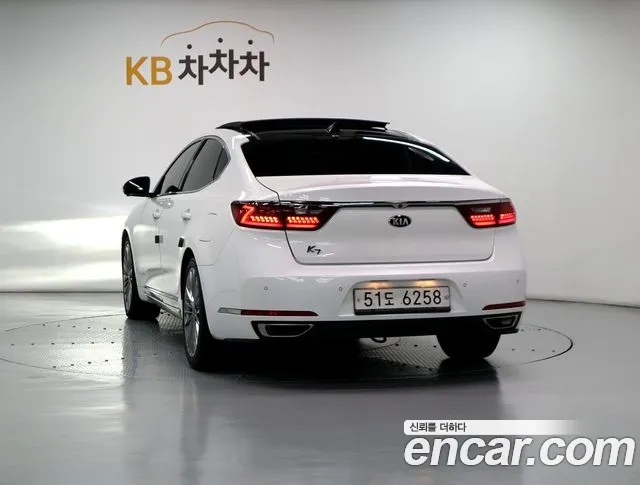 Kia K7 2019 thumb 4
