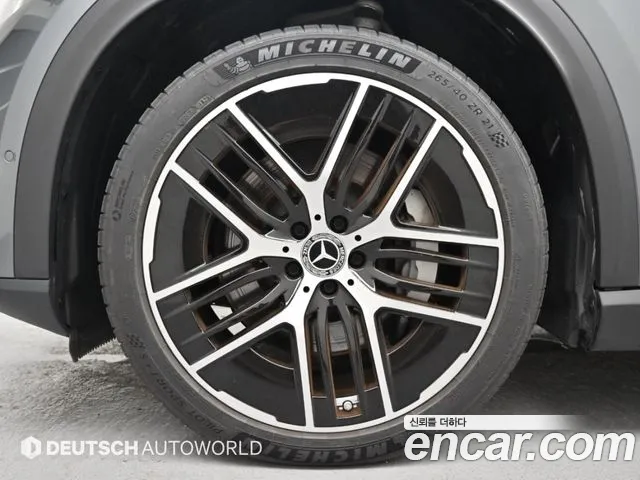 Mercedes-Benz EQE 2025 thumb 5