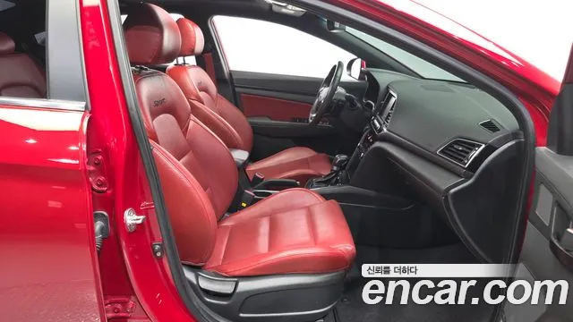 Hyundai Avante 2017 thumb 11
