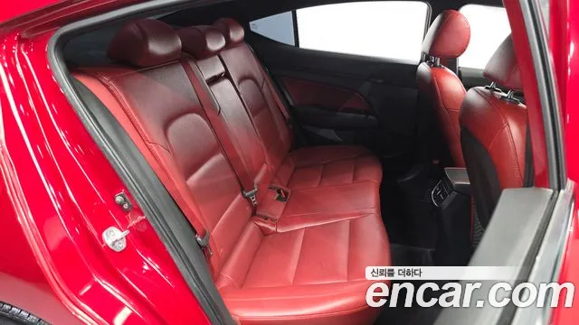 Hyundai Avante 2017 thumb 12
