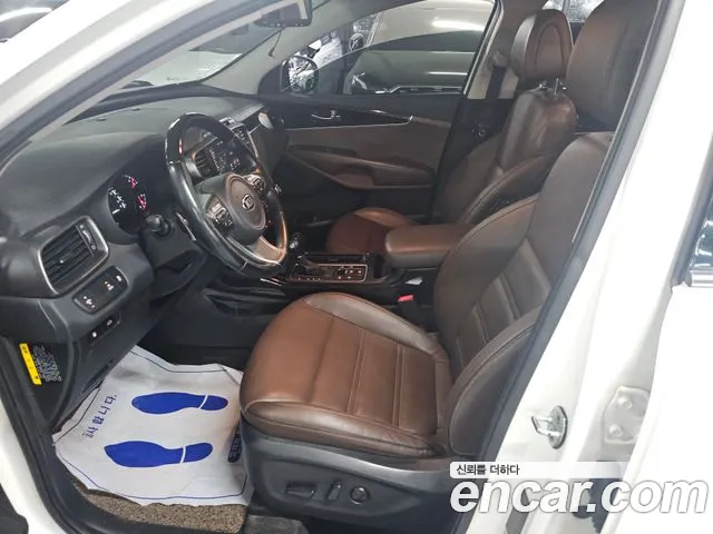 Kia Sorento 2015 thumb 9