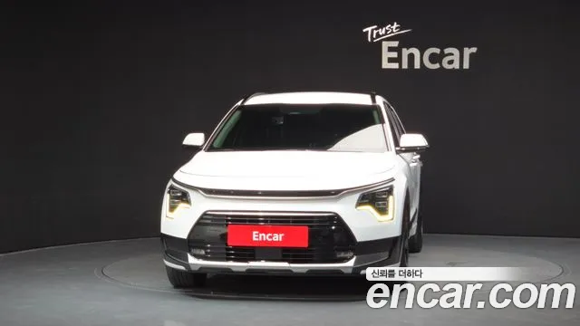 Kia Niro 2022 thumb 3