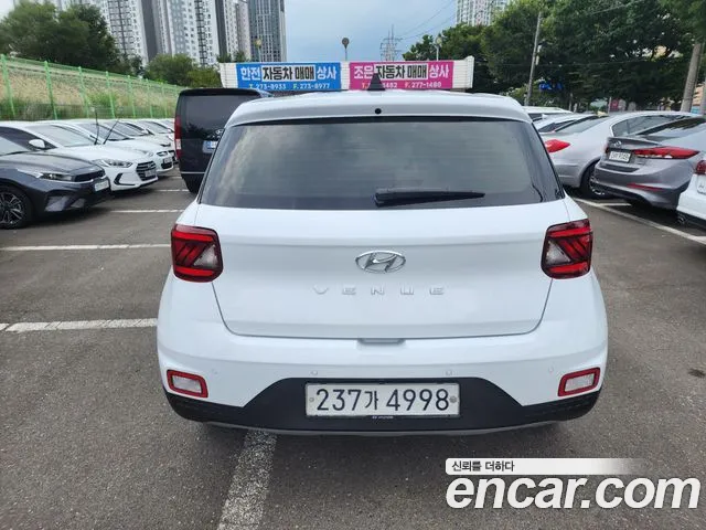 Hyundai Venue 2019 thumb 4