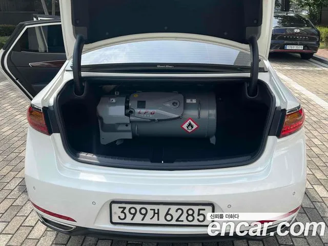 Kia K7 2016 thumb 10