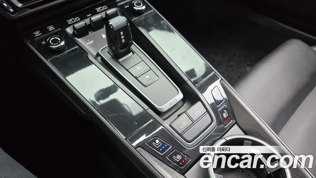 Porsche 911 2023 thumb 9