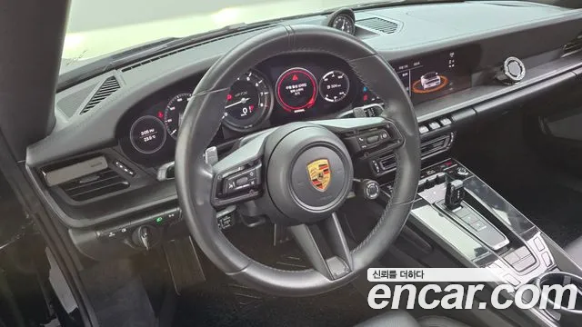 Porsche 911 2023 thumb 12