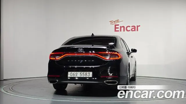 Hyundai Grandeur 2017 thumb 4