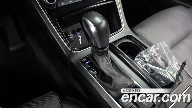 Hyundai Grandeur 2017 thumb 9