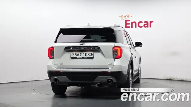 Ford Explorer 2020 thumb 3