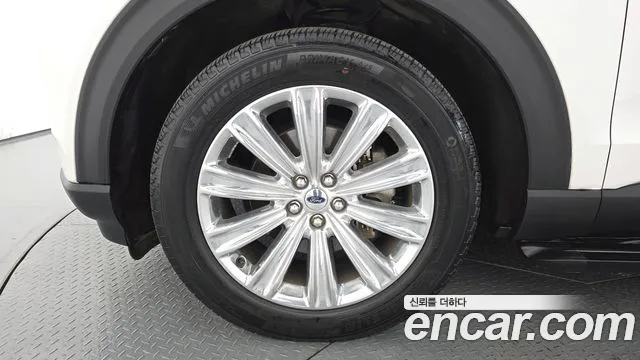 Ford Explorer 2020 thumb 4