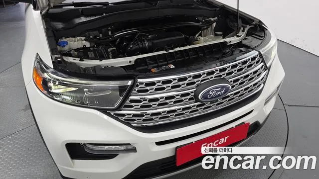 Ford Explorer 2020 thumb 5