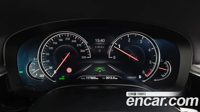 BMW 5 серии 2018 thumb 8