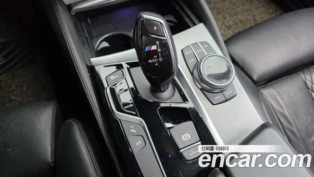 BMW 5 серии 2018 thumb 9