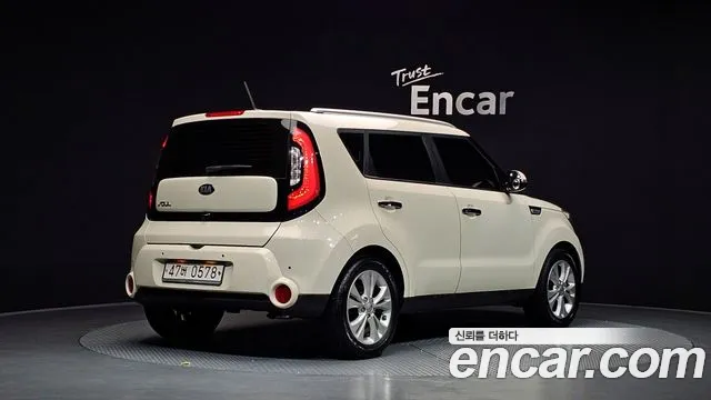Kia Soul 2016 thumb 2