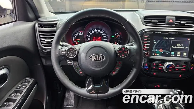 Kia Soul 2016 thumb 12