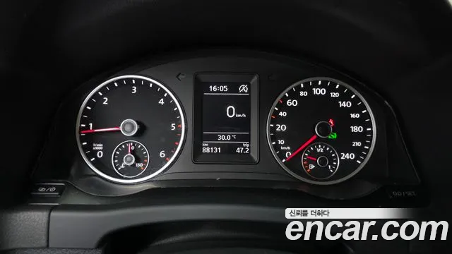 Volkswagen Tiguan 2015 thumb 8