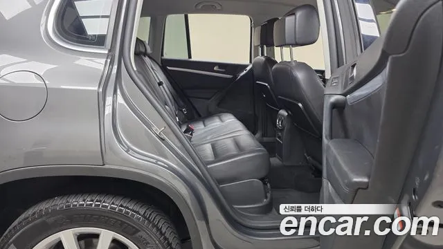 Volkswagen Tiguan 2015 thumb 11