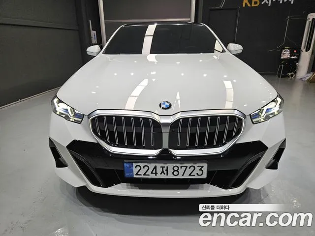 BMW 5 серии 2026 thumb 3