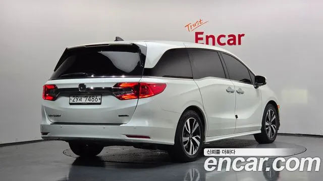Honda Odyssey 2017 thumb 2