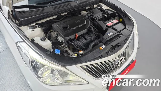 Hyundai Grandeur 2016 thumb 6