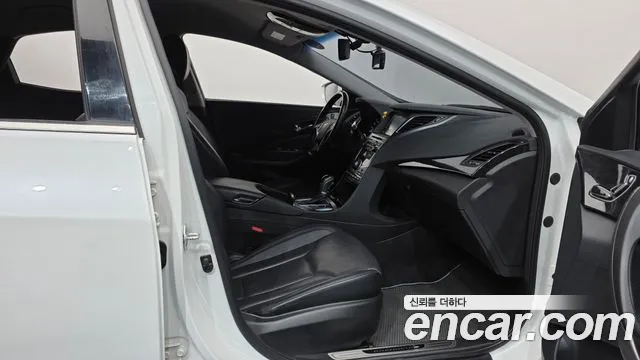 Hyundai Grandeur 2016 thumb 10