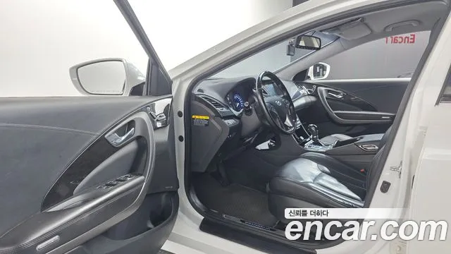 Hyundai Grandeur 2016 thumb 11