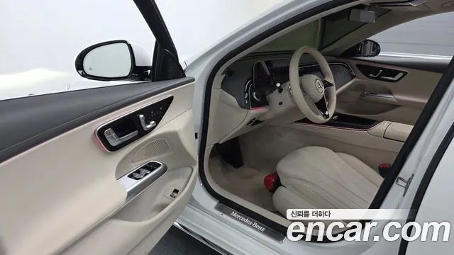 Mercedes-Benz E-Класс 2025 thumb 10