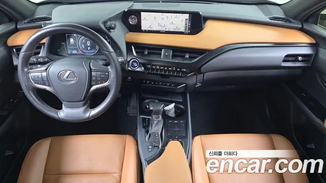 Lexus UX 2019 thumb 6