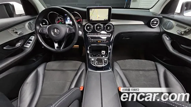 Mercedes-Benz GLC 2018 thumb 7