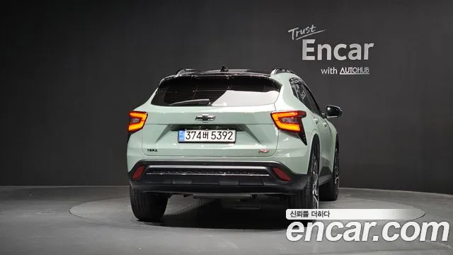 Chevrolet Tracker 2023 thumb 4
