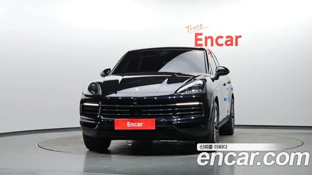 Porsche Cayenne 2020 thumb 3
