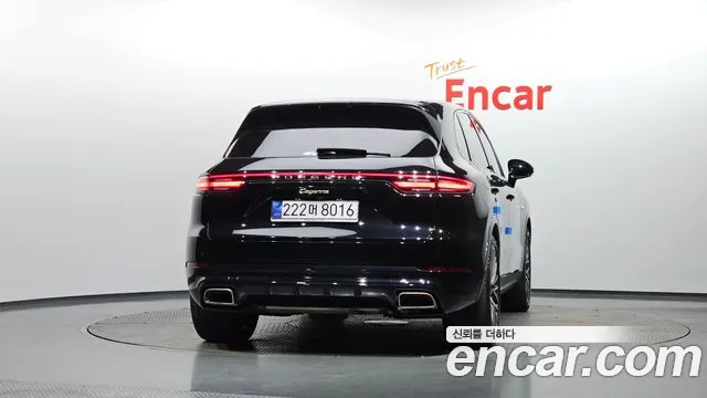 Porsche Cayenne 2020 thumb 4