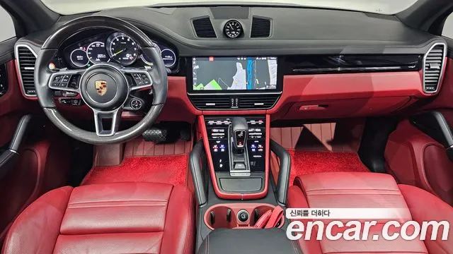 Porsche Cayenne 2020 thumb 7