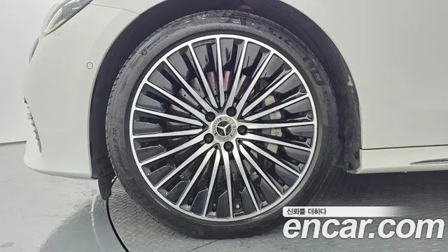 Mercedes-Benz E-Класс 2024 thumb 5