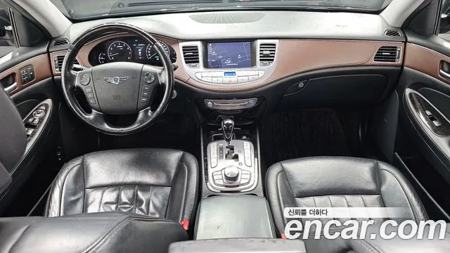Hyundai Genesis 2011 thumb 7