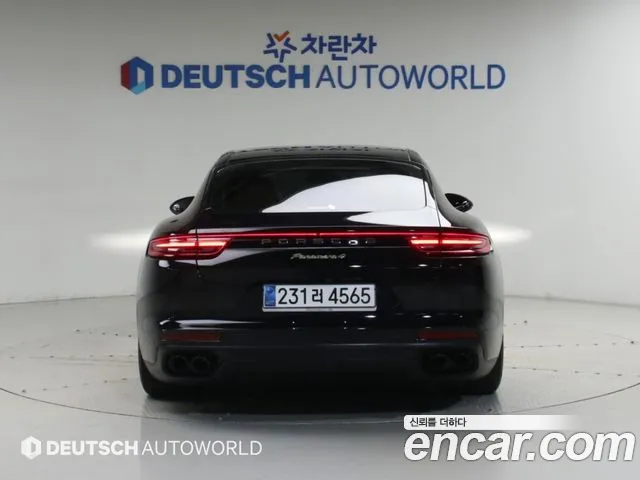 Porsche Panamera 2020 thumb 4